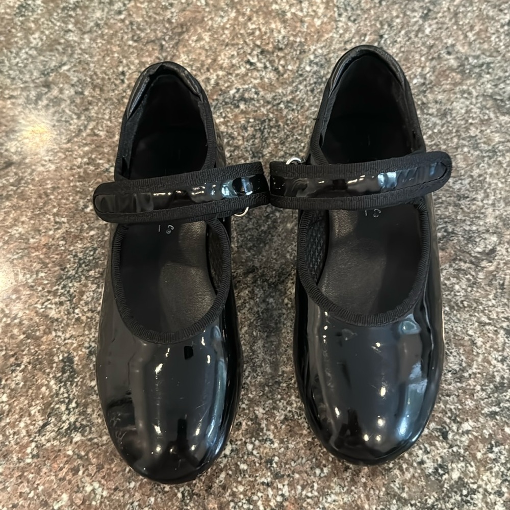 Tap shoes since 11 girl